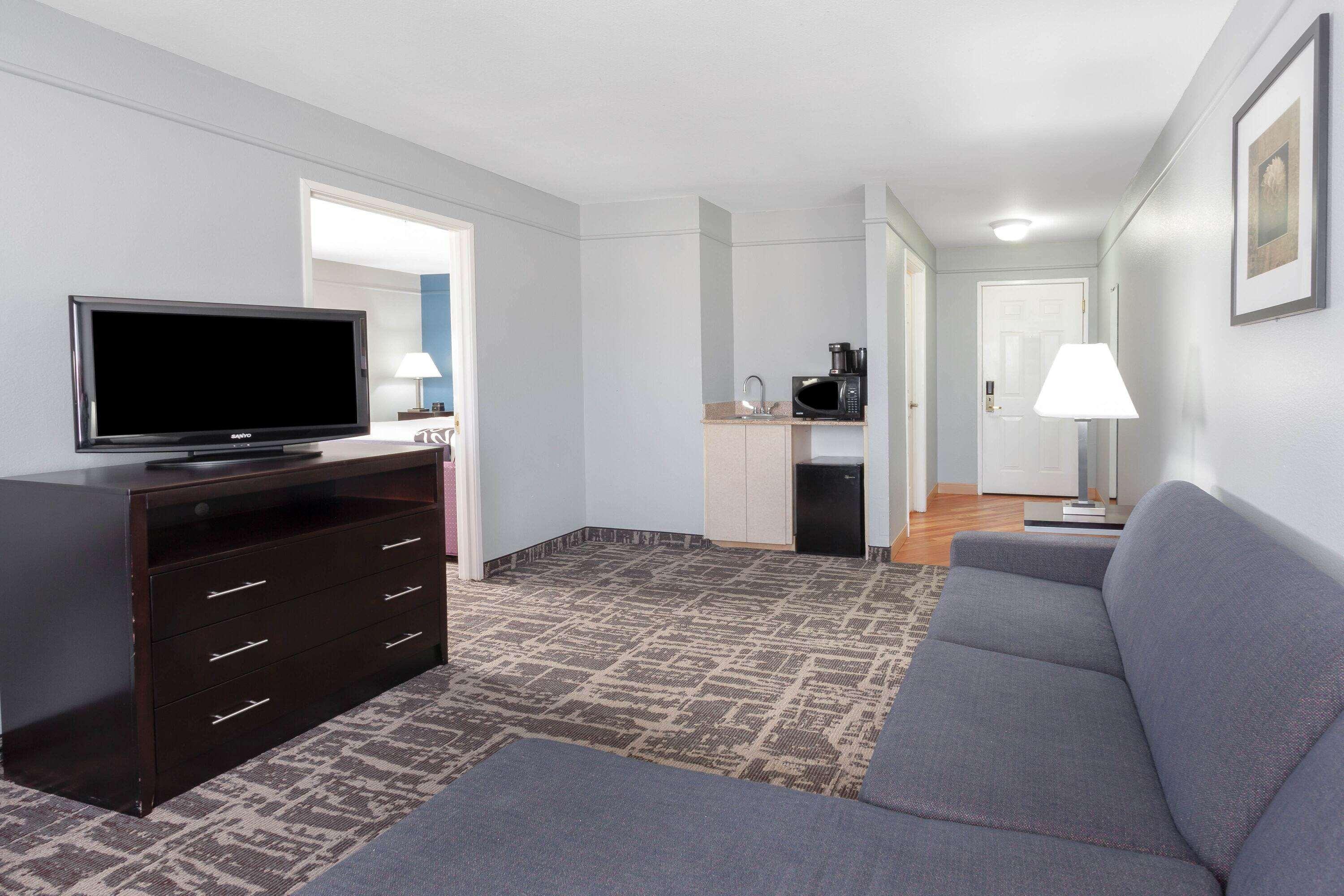 La Quinta By Wyndham קרוויל מראה חיצוני תמונה
